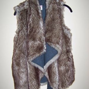 Mossimo Faux Fur Vest